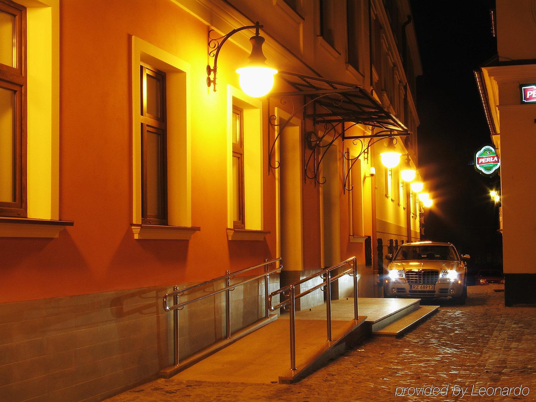 Hotel Ambasadorski Rzeszow Exterior photo